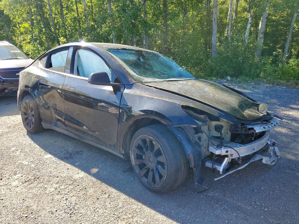 Продажа на аукционе авто 2024 Tesla Model Y, vin: LRWYGDEE0RC630846, номер лота: 63168166