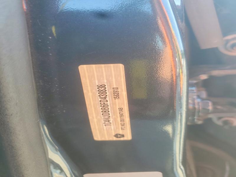 60154966 :رقم المزاد ، 1C4NJDBB6FD438838 vin ، 2015 Jeep Compass مزاد بيع