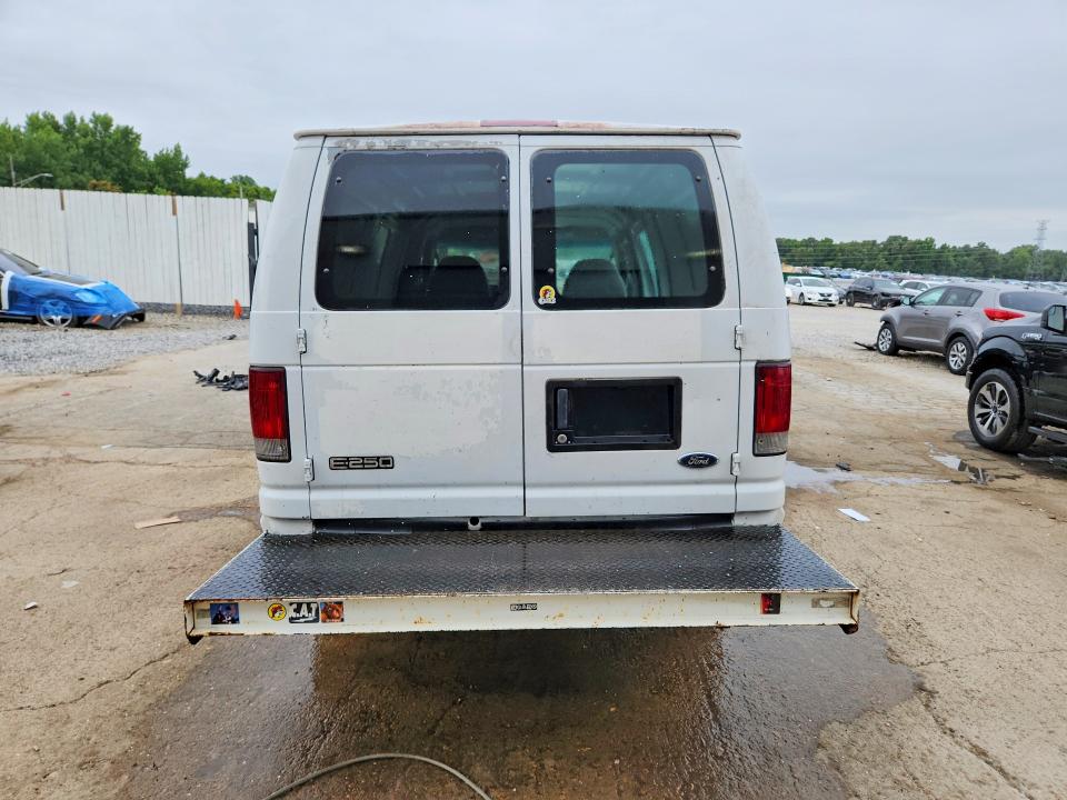 2005 Ford Econoline მანქანა იყიდება აუქციონზე, vin: 1FTNE24L45HA36869, აუქციონის ნომერი: 62663596