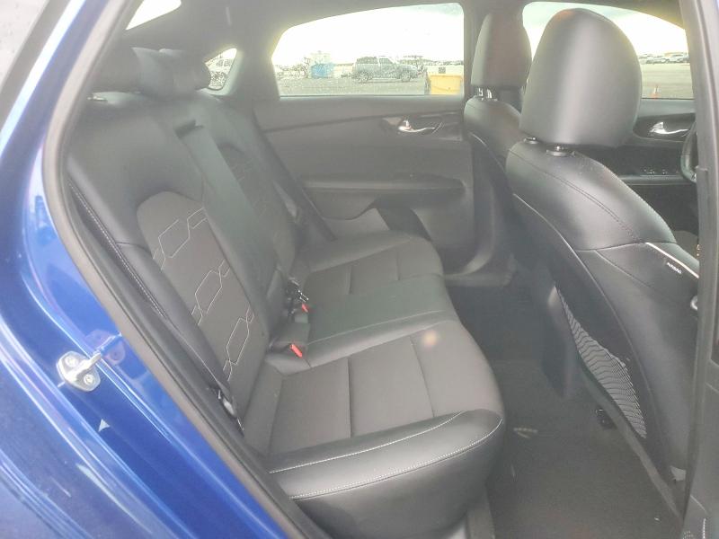 63645516 :رقم المزاد ، 3KPF54AD2RE780818 vin ، 2024 Kia Forte مزاد بيع