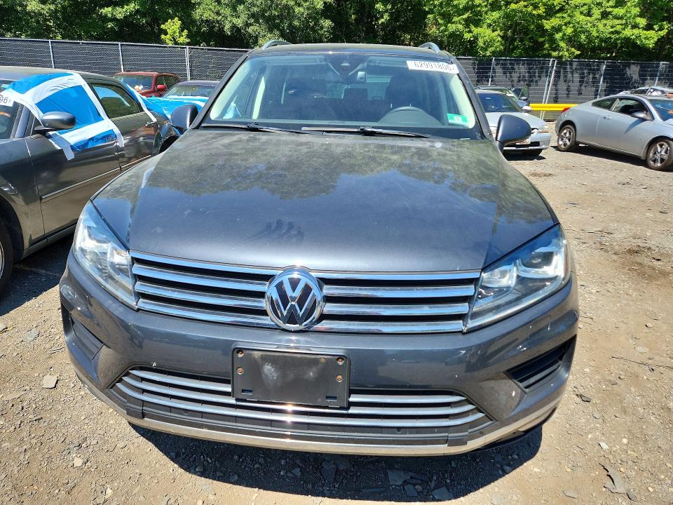 Продаж на аукціоні авто 2016 Volkswagen Touareg, vin: WVGEF9BP4GD010273, номер лоту: 62991806