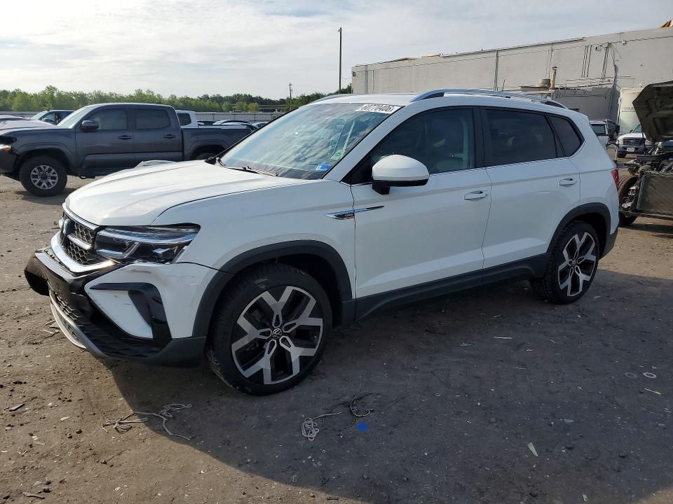 Продажа на аукционе авто 2022 Volkswagen Taos, vin: 3VV2X7B2XNM066783, номер лота: 60770406