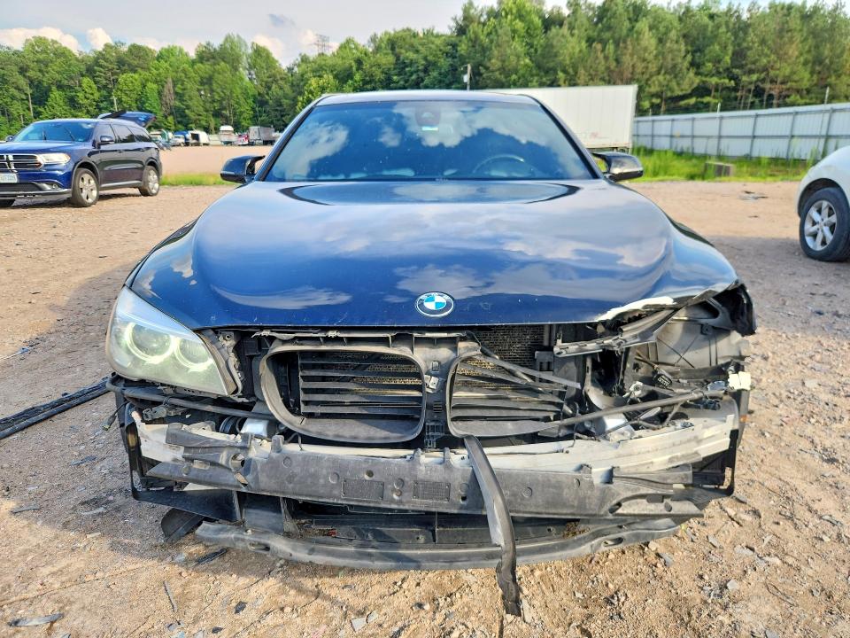 2013 Bmw 750 მანქანა იყიდება აუქციონზე, vin: WBAYE8C55DDE22029, აუქციონის ნომერი: 59769736