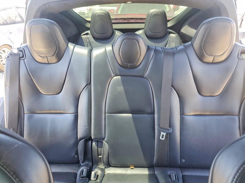 Продаж на аукціоні авто 2018 Tesla Model X, vin: 5YJXCAE20JF123676, номер лоту: 59825076