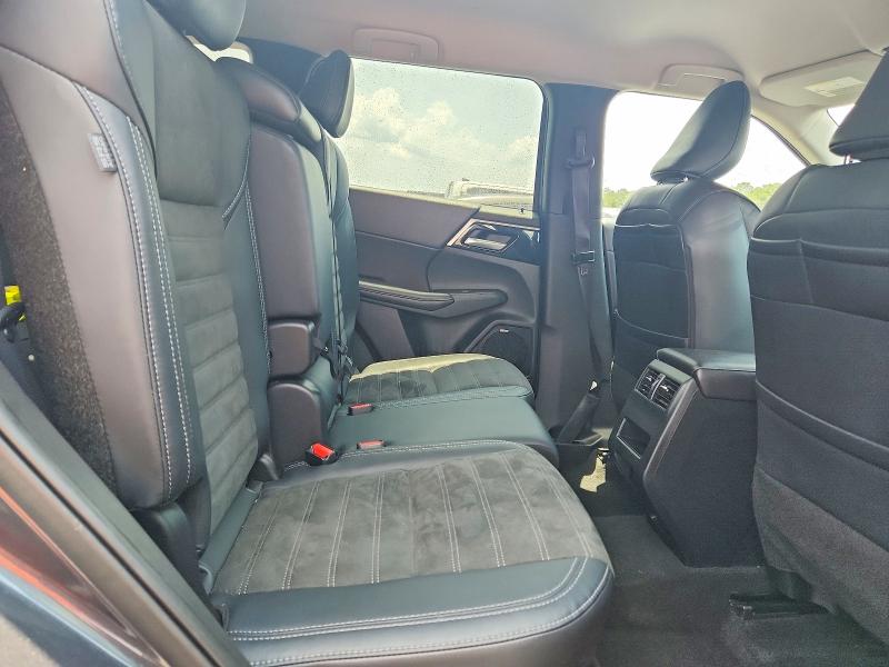 62397766 :رقم المزاد ، JA4J4VA82SZ035125 vin ، 2025 Mitsubishi Outlander مزاد بيع