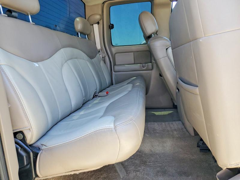 2002 Gmc Sierra მანქანა იყიდება აუქციონზე, vin: 2GTFK69U721321277, აუქციონის ნომერი: 63251106