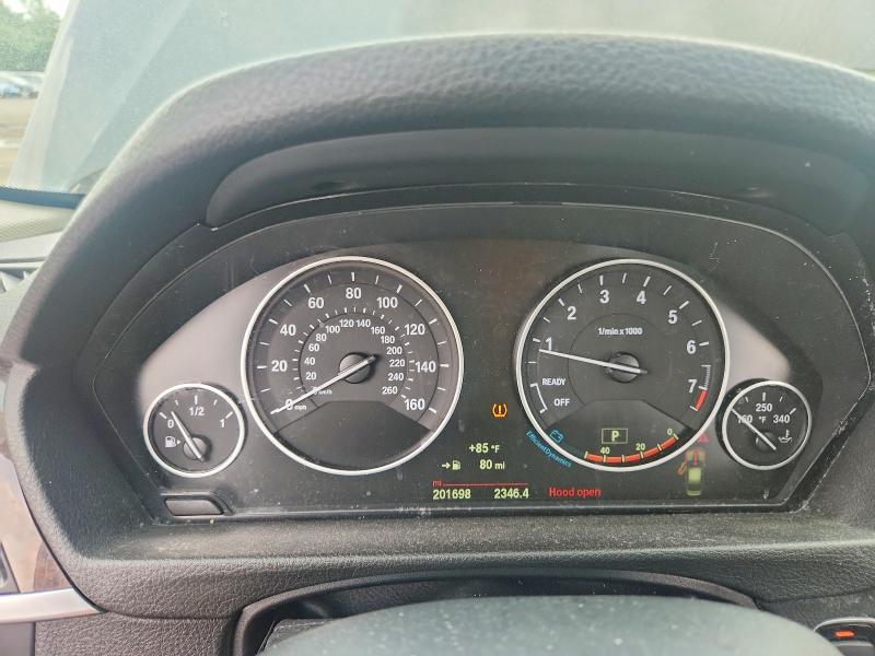 2015 Bmw 320 მანქანა იყიდება აუქციონზე, vin: WBA3C3G5XFNT53118, აუქციონის ნომერი: 62227696