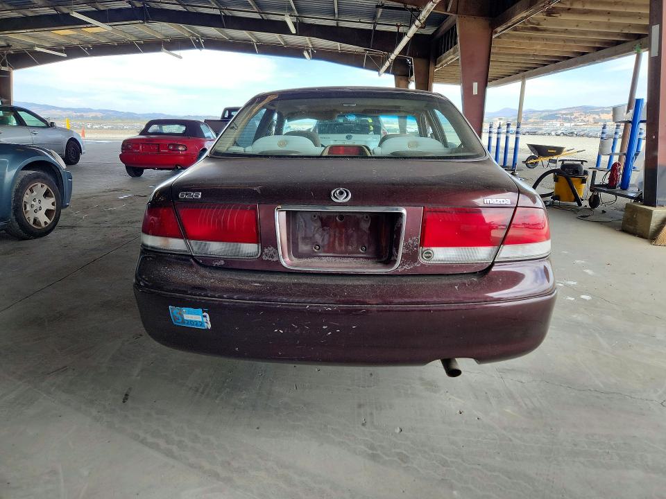 1996 Mazda 626 მანქანა იყიდება აუქციონზე, vin: 1YVGE22C6T5562747, აუქციონის ნომერი: 60369846