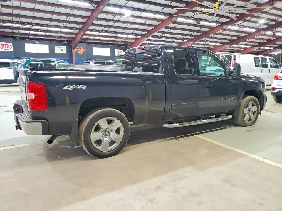 2011 Chevrolet Silverado მანქანა იყიდება აუქციონზე, vin: 1GCRKTE37BZ258424, აუქციონის ნომერი: 61946406