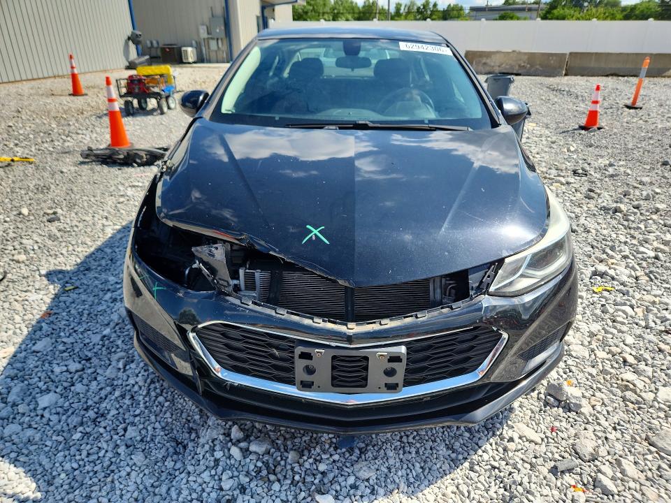 2018 Chevrolet Cruze მანქანა იყიდება აუქციონზე, vin: 1G1BE5SM5J7103715, აუქციონის ნომერი: 62942306