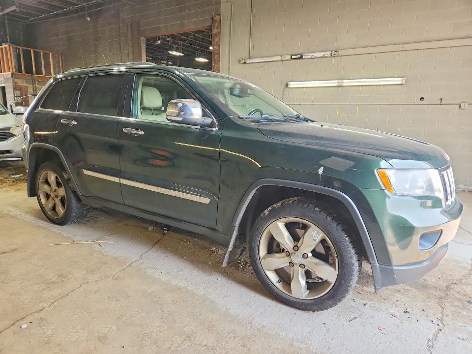 61763886 :رقم المزاد ، 1J4RR5GT7BC524851 vin ، 2011 Jeep Grand Cherokee مزاد بيع