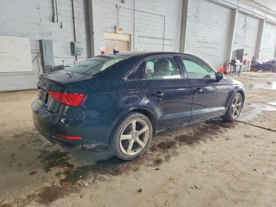 61768776 :رقم المزاد ، WAUA7GFF2G1117875 vin ، 2016 Audi A3 مزاد بيع