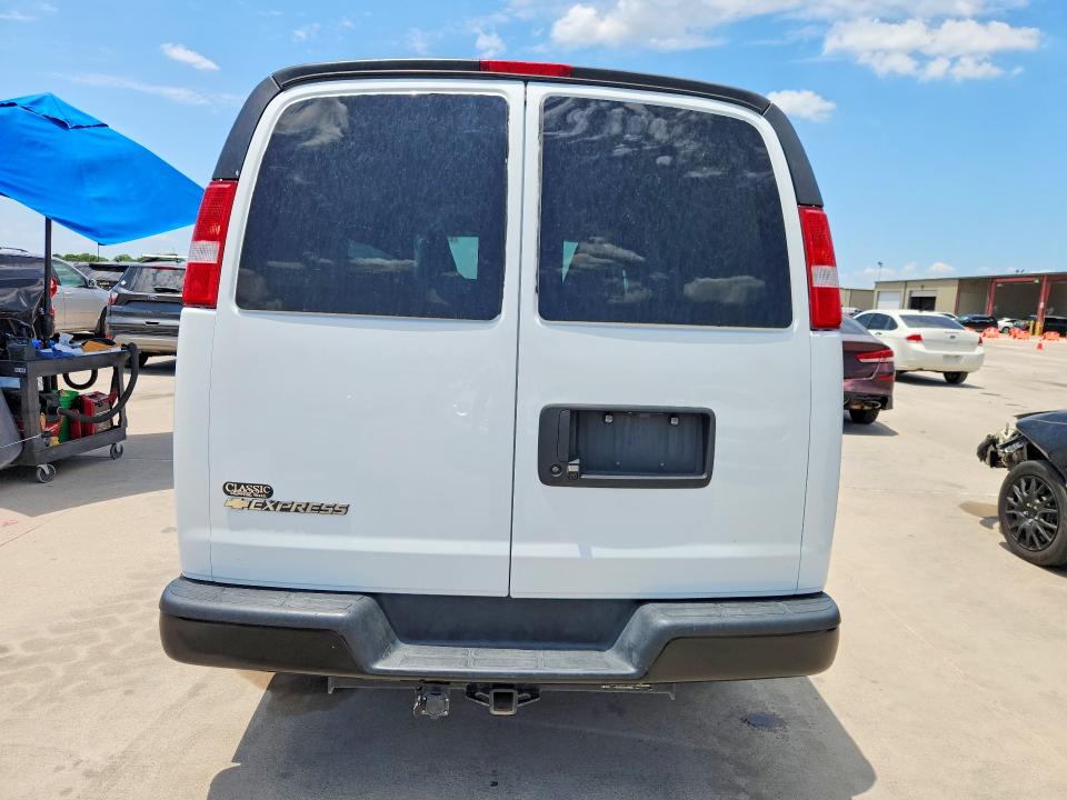 Auction sale of the 2023 Chevrolet Express G2500, vin: 1GCWGAFP2P1166038, lot number: 69095276