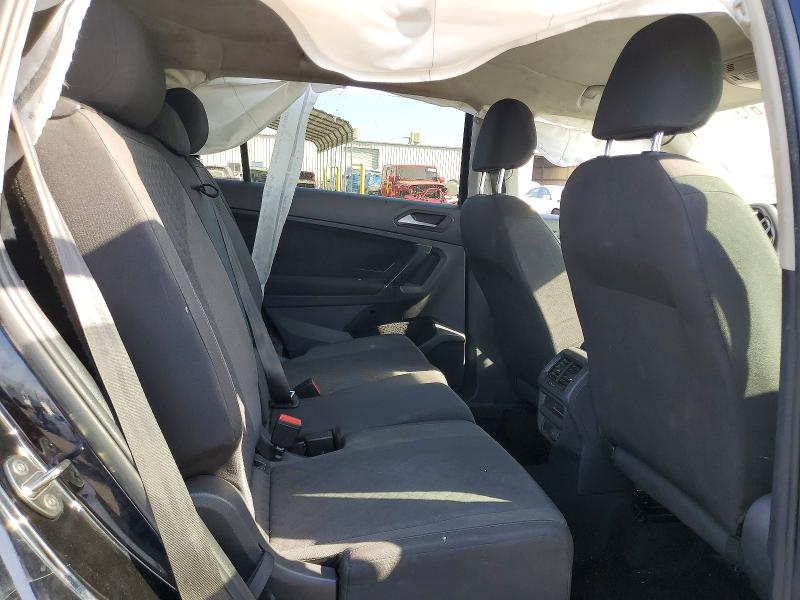61375746 :رقم المزاد ، 3VV1B7AX2LM047889 vin ، 2020 Volkswagen Tiguan مزاد بيع