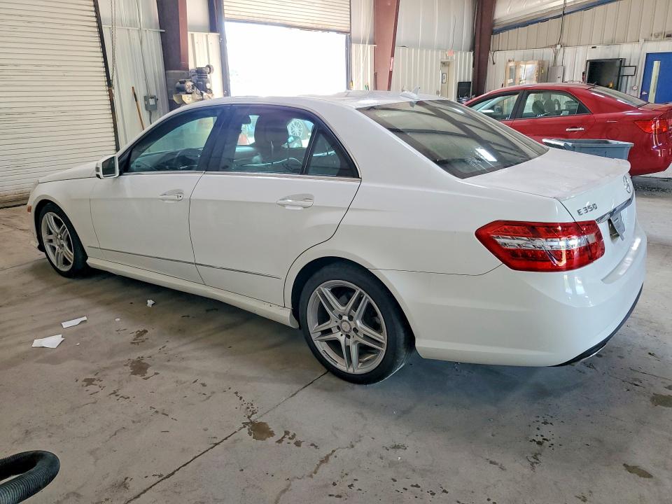 60853596 :رقم المزاد ، WDDHF8JB2DA689304 vin ، 2013 Mercedes-benz E مزاد بيع
