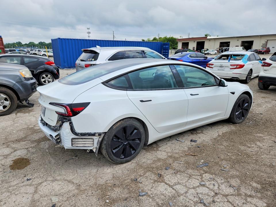 59870556 :رقم المزاد ، 5YJ3E1EB9SF007855 vin ، 2025 Tesla Model 3 مزاد بيع