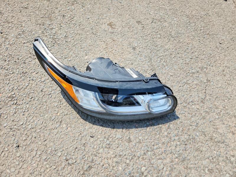 2016 Land Rover Range Rover Sport მანქანა იყიდება აუქციონზე, vin: SALWR2VF5GA555631, აუქციონის ნომერი: 60212366