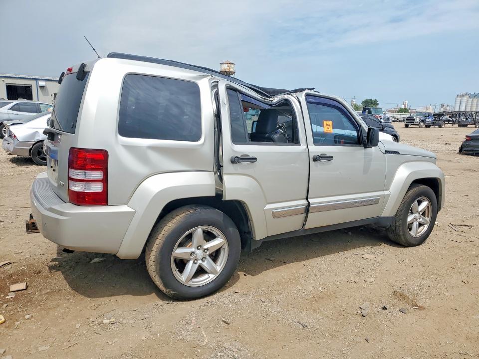 2008 Jeep Liberty მანქანა იყიდება აუქციონზე, vin: 1J8GN58K88W235265, აუქციონის ნომერი: 62386886