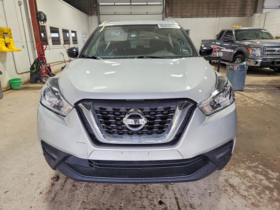 Продажа на аукционе авто 2019 Nissan Kicks, vin: 3N1CP5CU6KL569142, номер лота: 60455576