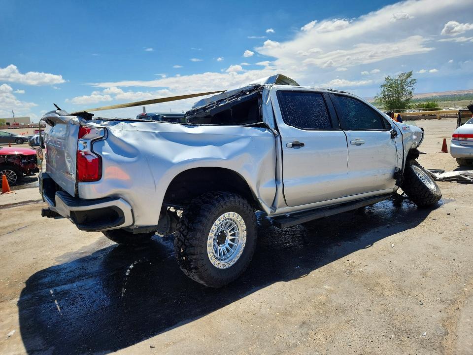 60687356 :رقم المزاد ، 3GCUYEET3LG435136 vin ، 2020 Chevrolet Silverado مزاد بيع