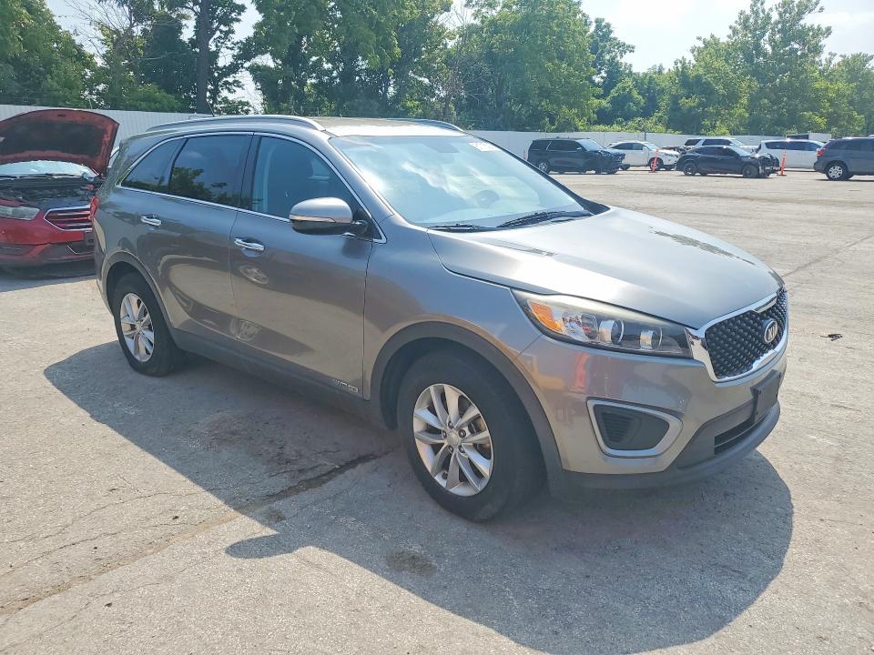 2017 Kia Sorento მანქანა იყიდება აუქციონზე, vin: 5XYPGDA50HG227562, აუქციონის ნომერი: 61715326