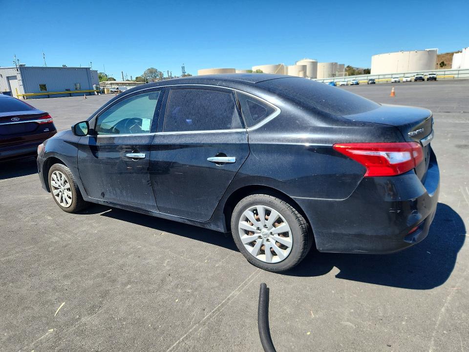 Aukcja sprzedaży 2017 Nissan Sentra, vin: 3N1AB7AP4HY217090, numer aukcji: 63172536