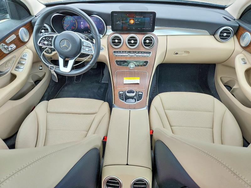 61685576 :رقم المزاد ، 55SWF8EB1KU316883 vin ، 2019 Mercedes-benz C مزاد بيع