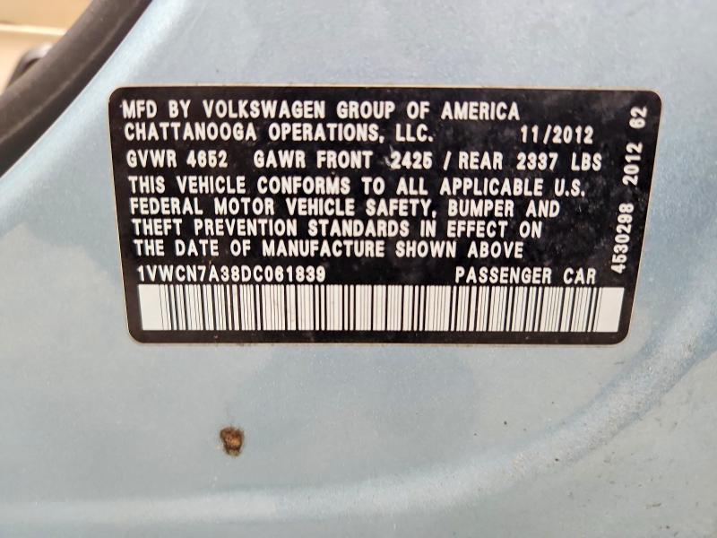 61445686 :رقم المزاد ، 1VWCN7A38DC061839 vin ، 2013 Volkswagen Passat مزاد بيع