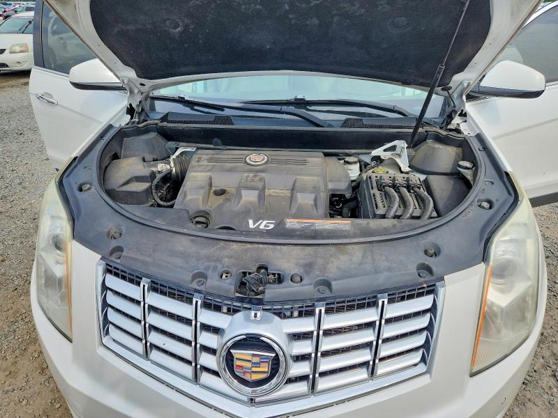 2014 Cadillac Srx მანქანა იყიდება აუქციონზე, vin: 3GYFNBE31ES642926, აუქციონის ნომერი: 62809386