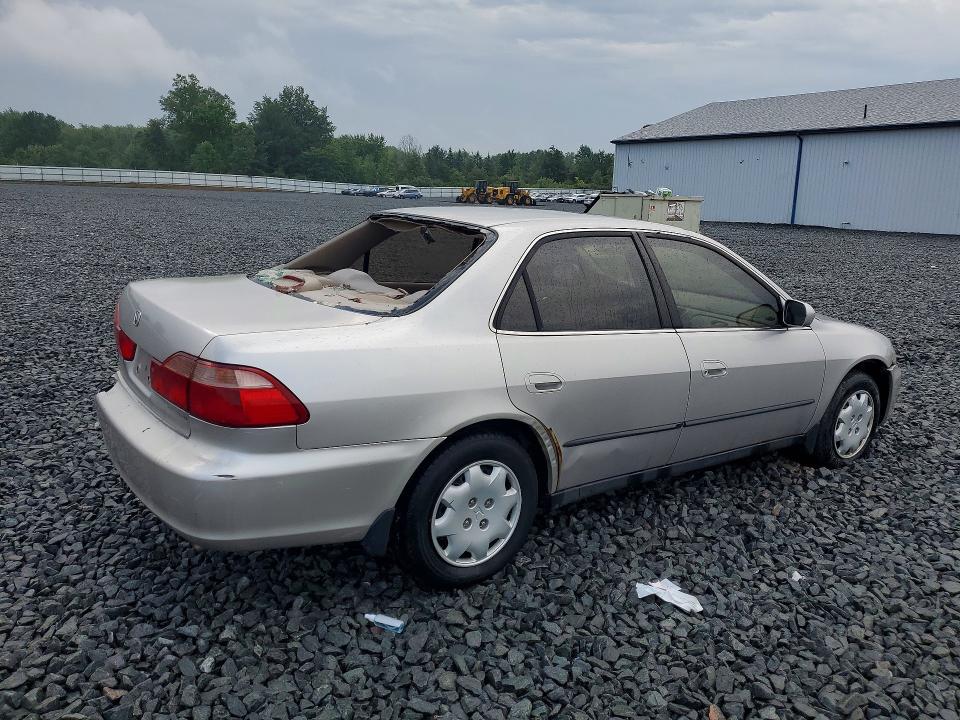 1998 Honda Accord მანქანა იყიდება აუქციონზე, vin: 1HGCG5641WA007351, აუქციონის ნომერი: 61377586