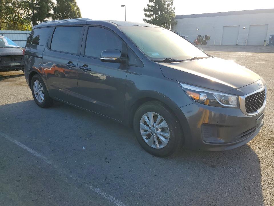 Продаж на аукціоні авто 2018 Kia Sedona, vin: KNDMB5C15J6408375, номер лоту: 61996106