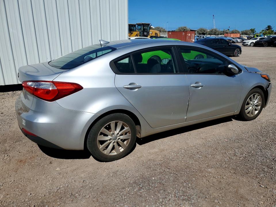 2014 Kia Forte მანქანა იყიდება აუქციონზე, vin: KNAFX4A66E5063305, აუქციონის ნომერი: 62870596