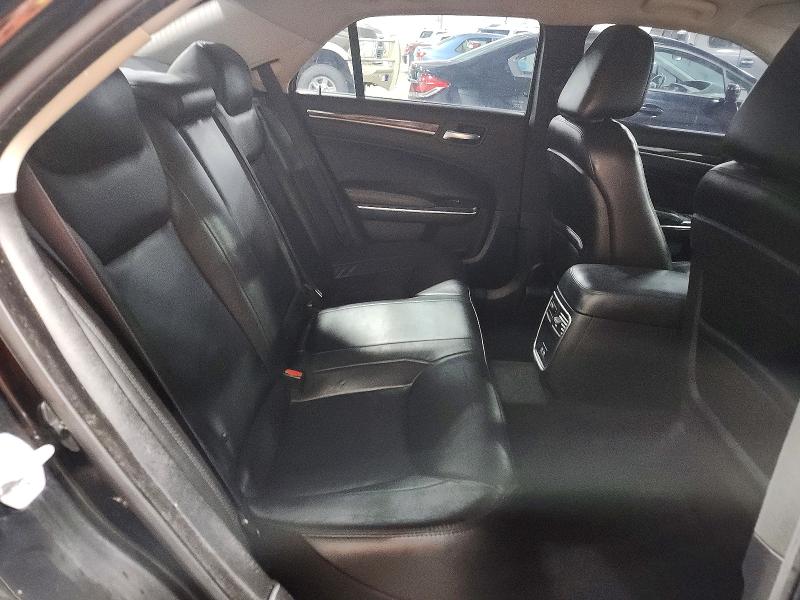 60050386 :رقم المزاد ، 2C3CCARG7JH226760 vin ، 2018 Chrysler 300 مزاد بيع