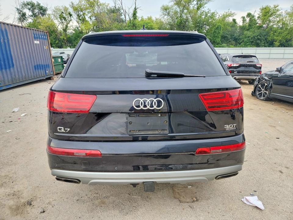 Продаж на аукціоні авто 2018 Audi Q7, vin: WA1VAAF74JD002643, номер лоту: 63035996