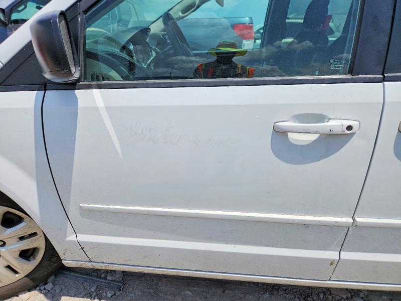 Продаж на аукціоні авто 2015 Dodge Grand Caravan, vin: 2C4RDGBG0FR568746, номер лоту: 61439736