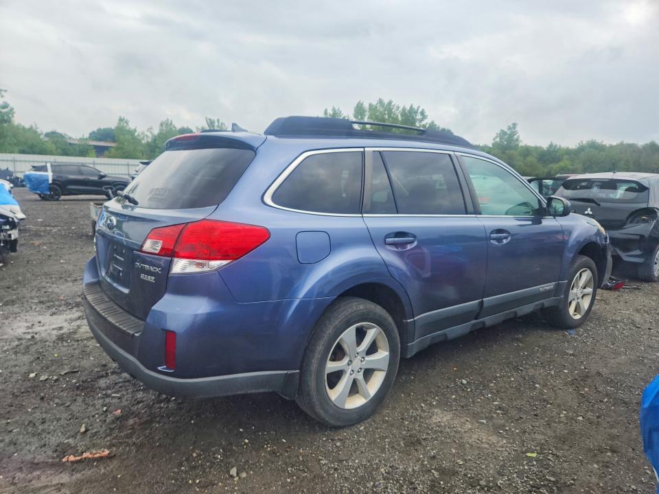 63285826 :رقم المزاد ، 4S4BRBCC4E3273900 vin ، 2014 Subaru Outback مزاد بيع
