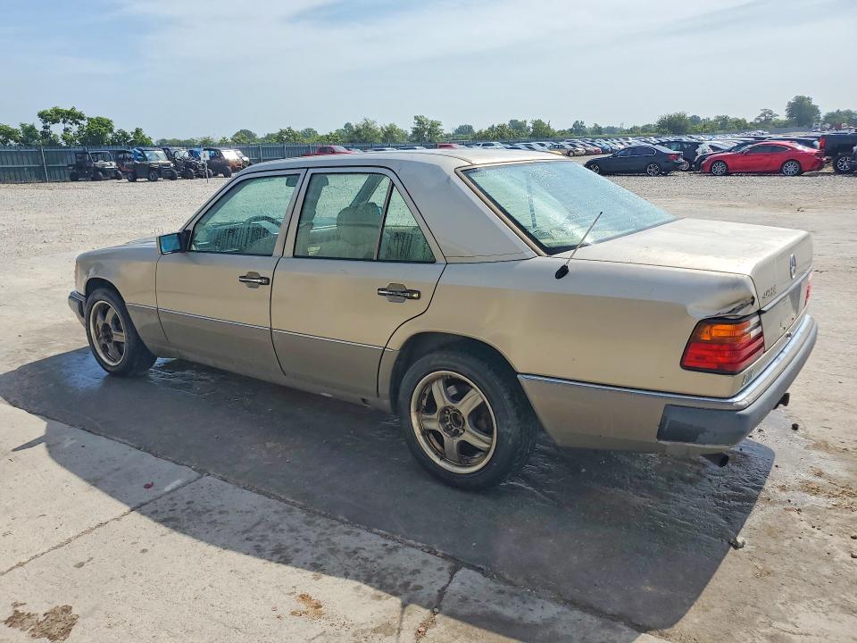Aukcja sprzedaży 1992 Mercedes-benz 400, vin: WDBEA34E6NB793146, numer aukcji: 61673326