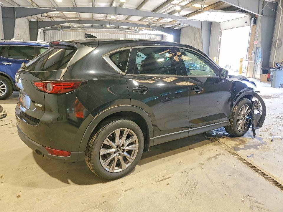 60461776 :رقم المزاد ، JM3KFBDM1K0549703 vin ، 2019 Mazda Cx-5 مزاد بيع
