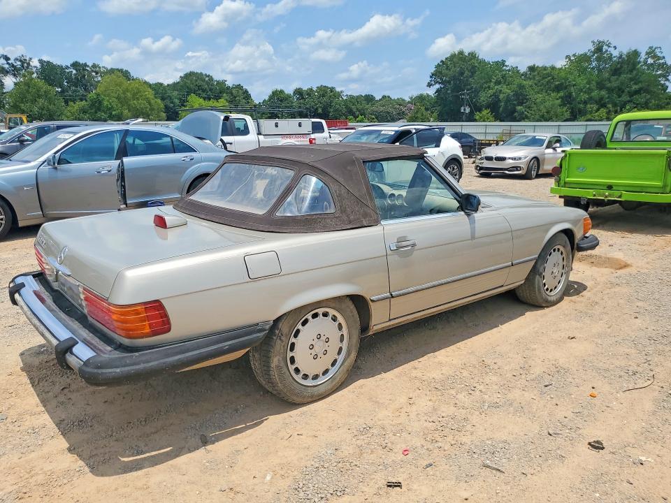 1986 Mercedes-benz 560 მანქანა იყიდება აუქციონზე, vin: WDBBA48D6GA051669, აუქციონის ნომერი: 59875636