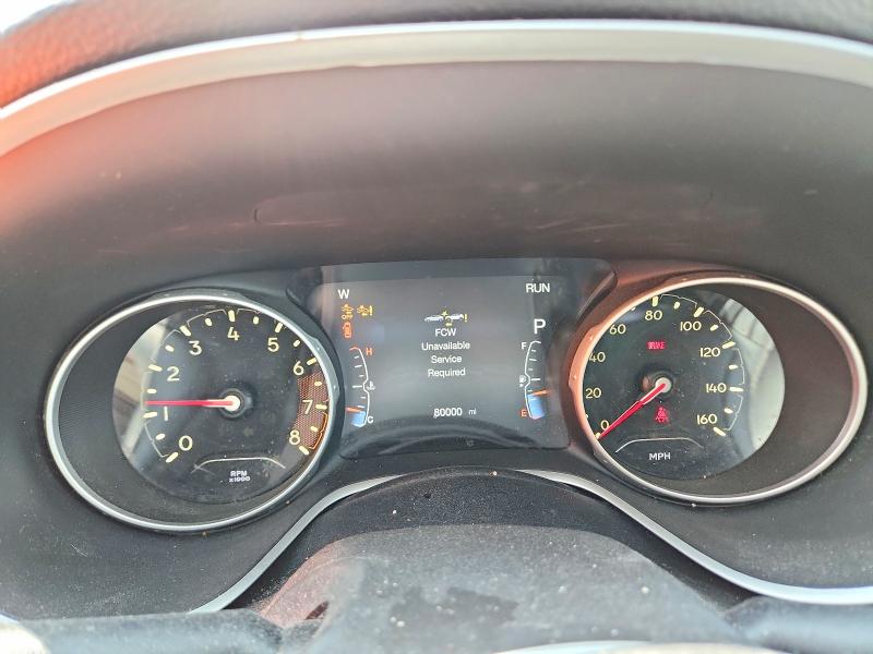 62266096 :رقم المزاد ، 3C4NJDCBXJT332510 vin ، 2018 Jeep Compass مزاد بيع