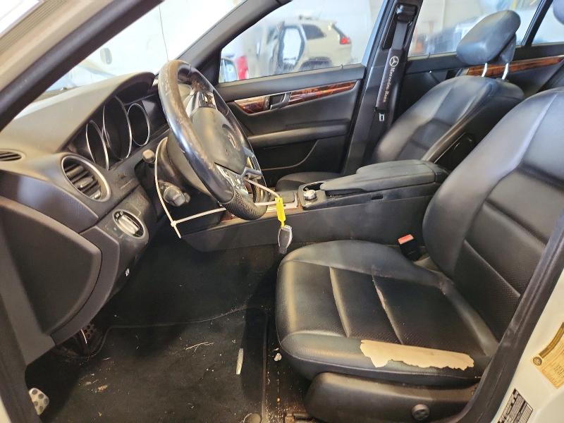 58665276 :رقم المزاد ، WDDGF4HB4CR218622 vin ، 2012 Mercedes-benz C مزاد بيع