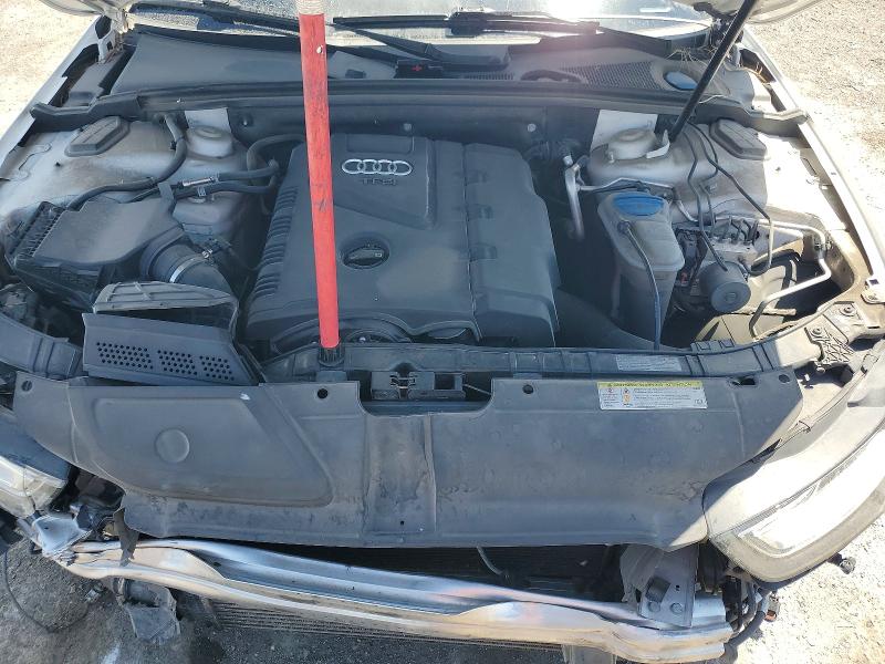 2015 Audi A4 მანქანა იყიდება აუქციონზე, vin: WAUAFAFL5FN021767, აუქციონის ნომერი: 61564736