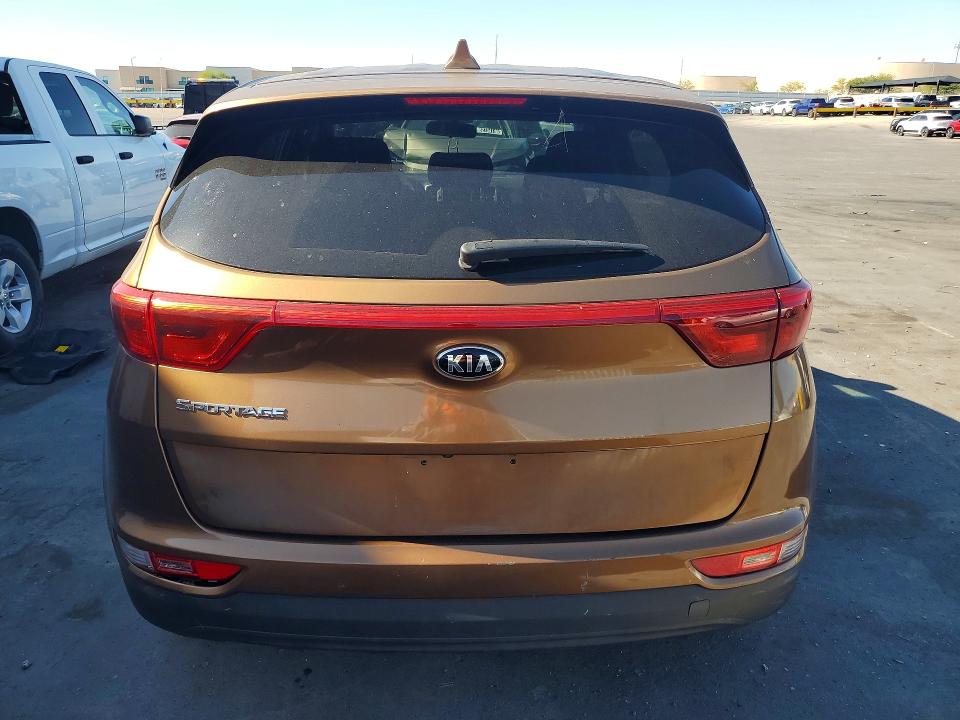 2017 Kia Sportage მანქანა იყიდება აუქციონზე, vin: KNDPMCAC6H7164465, აუქციონის ნომერი: 62867386