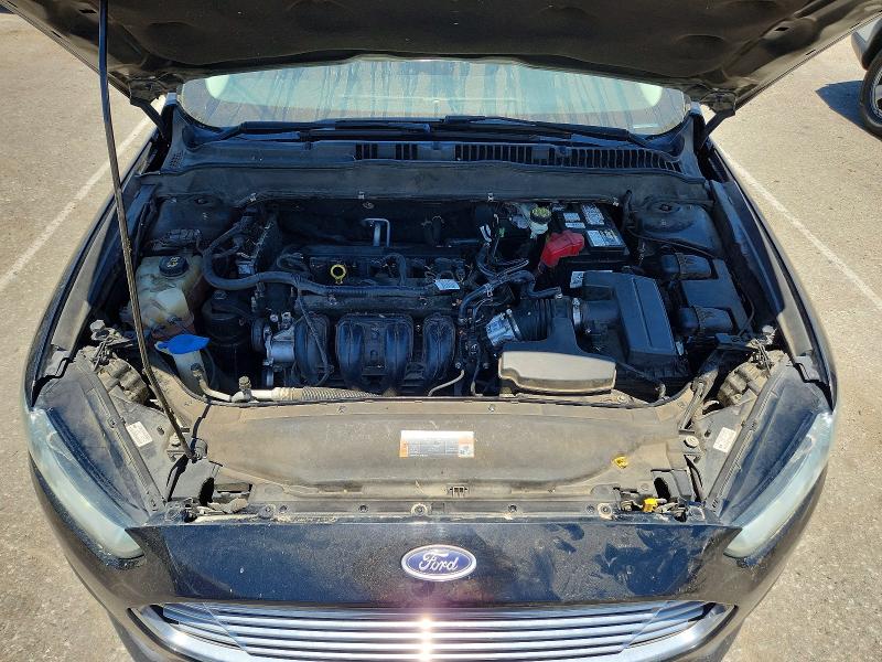 60963136 :رقم المزاد ، 3FA6P0G75GR218833 vin ، 2016 Ford Fusion مزاد بيع