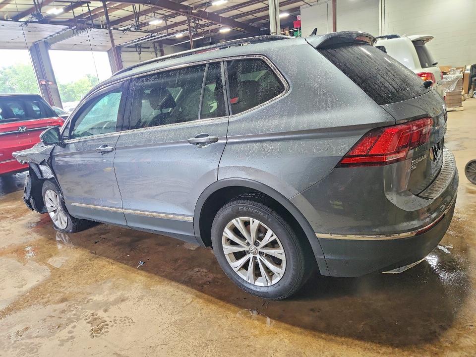 Продаж на аукціоні авто 2018 Volkswagen Tiguan, vin: 3VV2B7AX5JM048794, номер лоту: 59620576