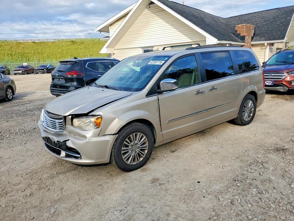 2015 Chrysler Town & Country მანქანა იყიდება აუქციონზე, vin: 2C4RC1CG6FR522224, აუქციონის ნომერი: 62387776