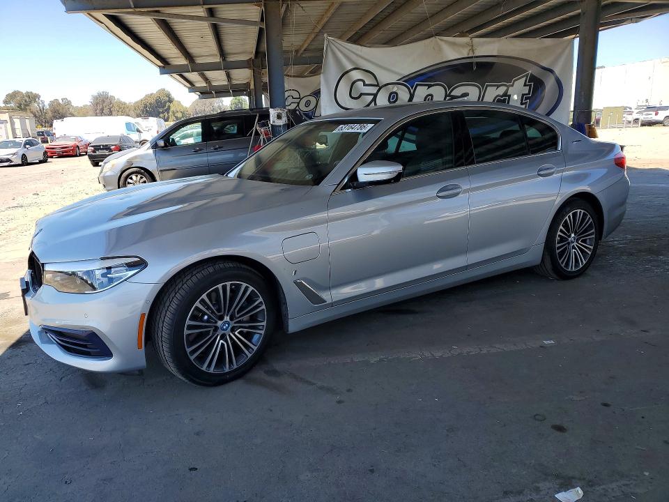 2019 Bmw 530e მანქანა იყიდება აუქციონზე, vin: WBAJA9C51KB254768, აუქციონის ნომერი: 63164786