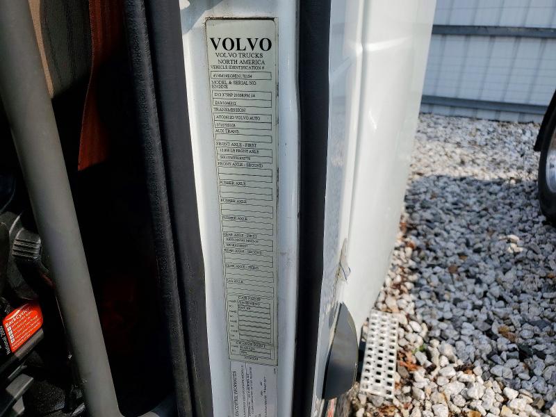 2014 Volvo Vn მანქანა იყიდება აუქციონზე, vin: 4V4M19EG9EN170154, აუქციონის ნომერი: 61046836