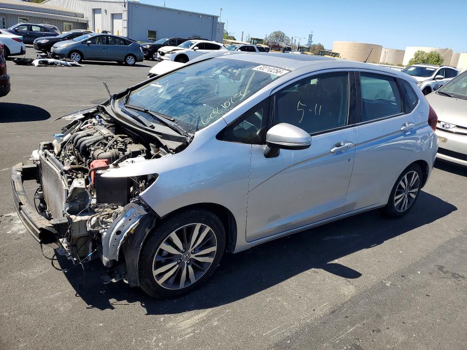 Продаж на аукціоні авто 2015 Honda Fit, vin: 3HGGK5H8XFM703290, номер лоту: 60210256