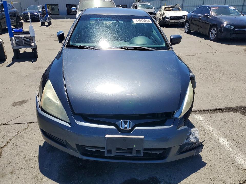 2004 Honda Accord მანქანა იყიდება აუქციონზე, vin: 1HGCM82234A003278, აუქციონის ნომერი: 61986096